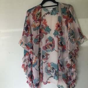 Motherhood Floral Kimono Cover up Ruffled Sleeves beach swimwear